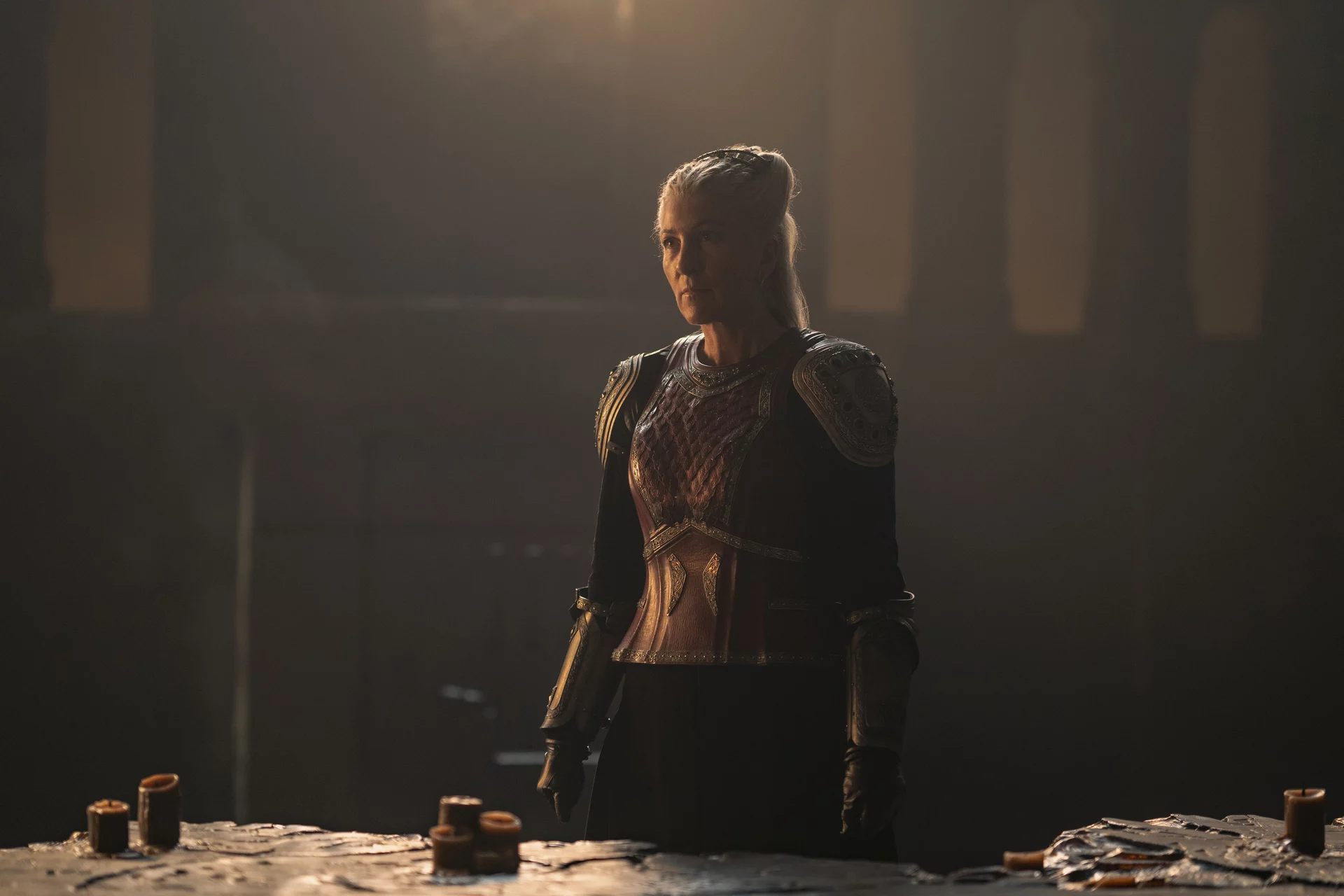 screenshot of Rhaenys Targaryen in her bronze dragon armor